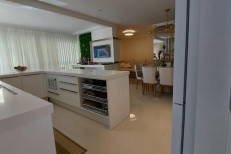 MOBILIADO E DECORADO