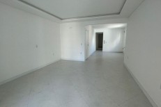 AMPLO 4 SUTES NO CORAO DA MEIA PRAIA