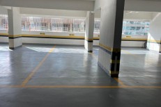 AMPLO 4 SUTES NO CORAO DA MEIA PRAIA