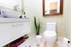 LINDA COBERTURA DUPLEX EM MEIA PRAIA PROX. MAR
