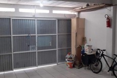 TIMA CASA 2 PISOS COM 4 DORMITRIOS E 2 VAGAS 