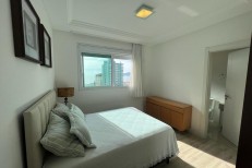 APARTAMENTO MOBILIADO NA QUADRA DO MAR 