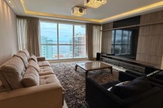APARTAMENTO MOBILIADO FRENTE AVENIDA