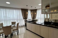 APARTAMENTO MOBILIADO FRENTE AVENIDA