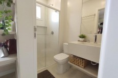 03 SUITES NA MELHOR LOCALIZAAO DA MEIA PRAIA