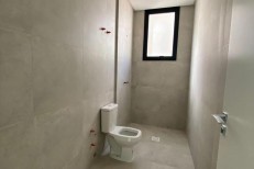 APARTAMENTO COM 03 SUTES 