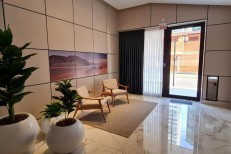 APARTAMENTO COM 03 SUTES 