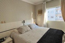 APARTAMENTO NO CORAO DA MEIA PRAIA