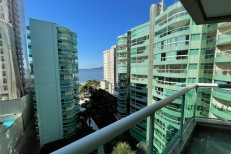 APARTAMENTO FRENTE AO MAR
