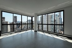 APARTAMENTO FRENTE AVENIDA, QUADRA MAR MEIA PRAIA