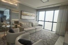 APARTAMENTO LUXUOSO