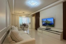 APARTAMENTO DIFERENCIADO COM VISTA MAR PERMANENTE 