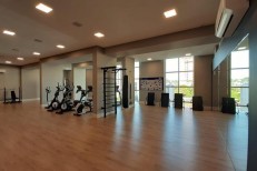 APARTAMENTO DIFERENCIADO COM VISTA MAR PERMANENTE 