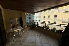 APARTAMENTO NA PRAIA PARA RENTABILIZAR 