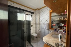 APARTAMENTO NA PRAIA PARA RENTABILIZAR 