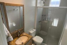 APARTAMENTO QUADRA MAR, MUITO BEM LOCALIZADO