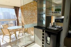 APARTAMENTO QUADRA MAR, MUITO BEM LOCALIZADO