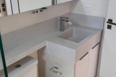 APARTAMENTO MOBILIADO A 450M DO MAR 