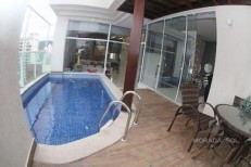 COBERTURA EXCELENTE 100 M DO MAR