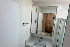 APATAMENTO PRONTO E MOBILIADO COM 3 SUTES 