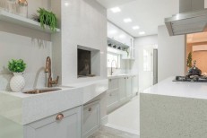 APARTAMENTO FINAMENTE MOBILIADO