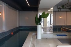 APARTAMENTO NA MEIA PRAIA