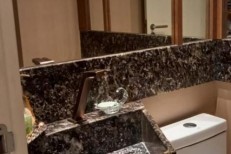 APARTAMENTO FINAMENTE MOBILIADO