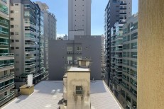 APARTAMENTO PRONTO  NO CORAO DA MEIA PRAIA 