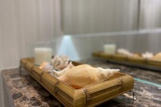 APARTAMENTO NA MEIA PRAIA MOBILIADO