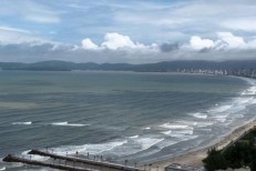 APARTAMENTO COM VISTA PARA O MAR 