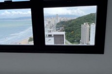 APARTAMENTO COM VISTA PARA O MAR 