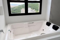 APARTAMENTO COM VISTA PARA O MAR 