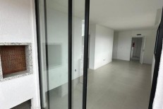 APARTAMENTO 2 SUTES TIMA LOCALIZAO NO PEREQUE