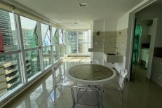 APARTAMENTO NO CORAO DA MEIA PRAIA, VISTA MAR