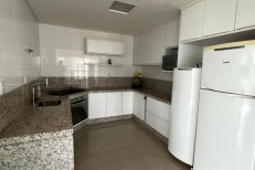 APARTAMENTO NO CORAO DA MEIA PRAIA, VISTA MAR