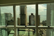 APARTAMENTO NO CORAO DA MEIA PRAIA, VISTA MAR