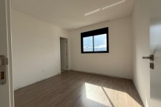 APARTAMENTO NA MEIA PRAIA