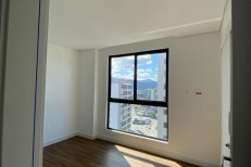 APARTAMENTO VISTA MAR NO CENTRO DE ITAPEMA