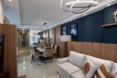 LINDO APARTAMENTO NO CORACAO DA MEIA PRAIA