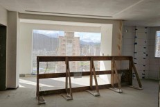 APARTAMENTO QUASE PRONTO EM MEIA PRAIA