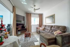 LINDO APARTAMENTO NA MEIA PRAIA
