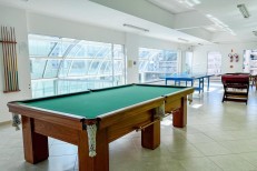 LINDO APARTAMENTO NA MEIA PRAIA