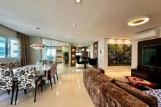 AMPLO APARTAMENTO 04 SUTES  100 METROS DO MAR