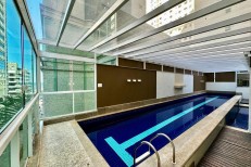 AMPLO APARTAMENTO 04 SUTES  100 METROS DO MAR