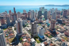 SALA COMERCIAL EM PR-LANAMENTO