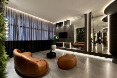 03 SUITES A 200M DO PIER OPORTO