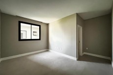 03 SUITES A 200M DO PIER OPORTO