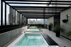 03 SUITES A 200M DO PIER OPORTO