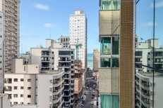 APARTAMENTO FINAMENTE MOBILIADO 