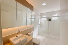 APARTAMENTO FINAMENTE MOBILIADO 